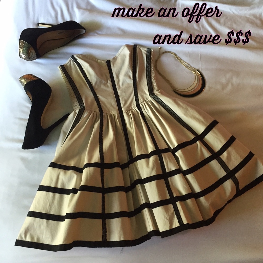 BETSY JOHNSON 💋 Fit and Flare Cocktail Dress Sz 2